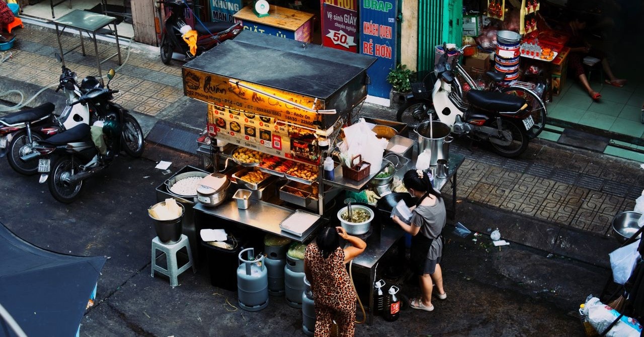 Vietnam Food & Culture Guide for Indians 2026 — Pho, Street Food & Vegetarian Tips